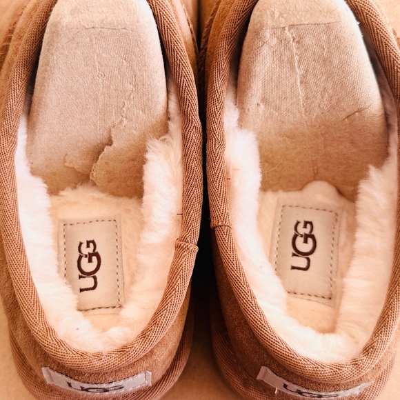 UGG Tan Suede Women's Shoes - Picture 11 of 11